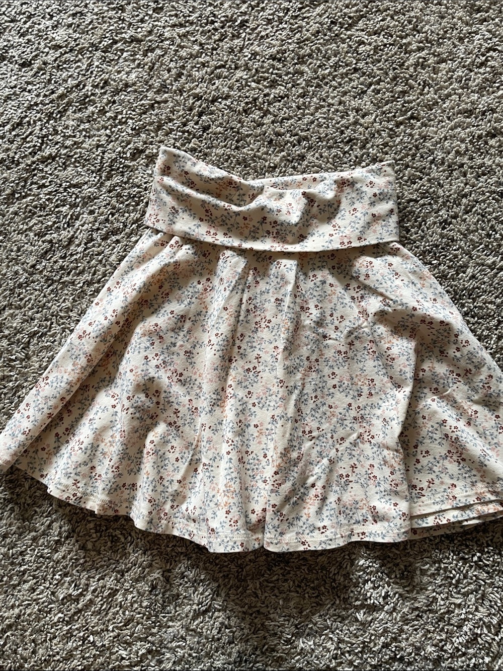 High-Waist Floral Swing Skirt - Cream